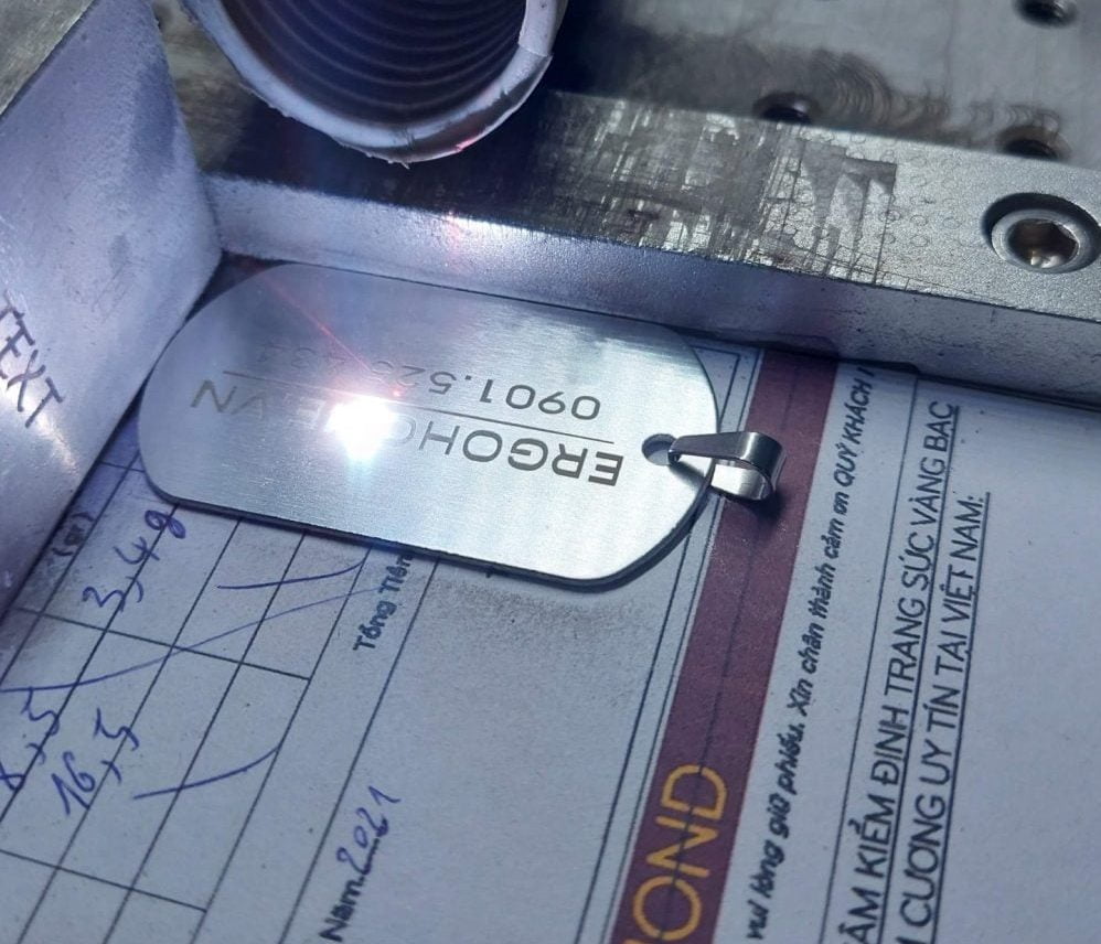 Khắc laze trang sức theo yêu cầu - Cắt laze sản phẩm Handmade