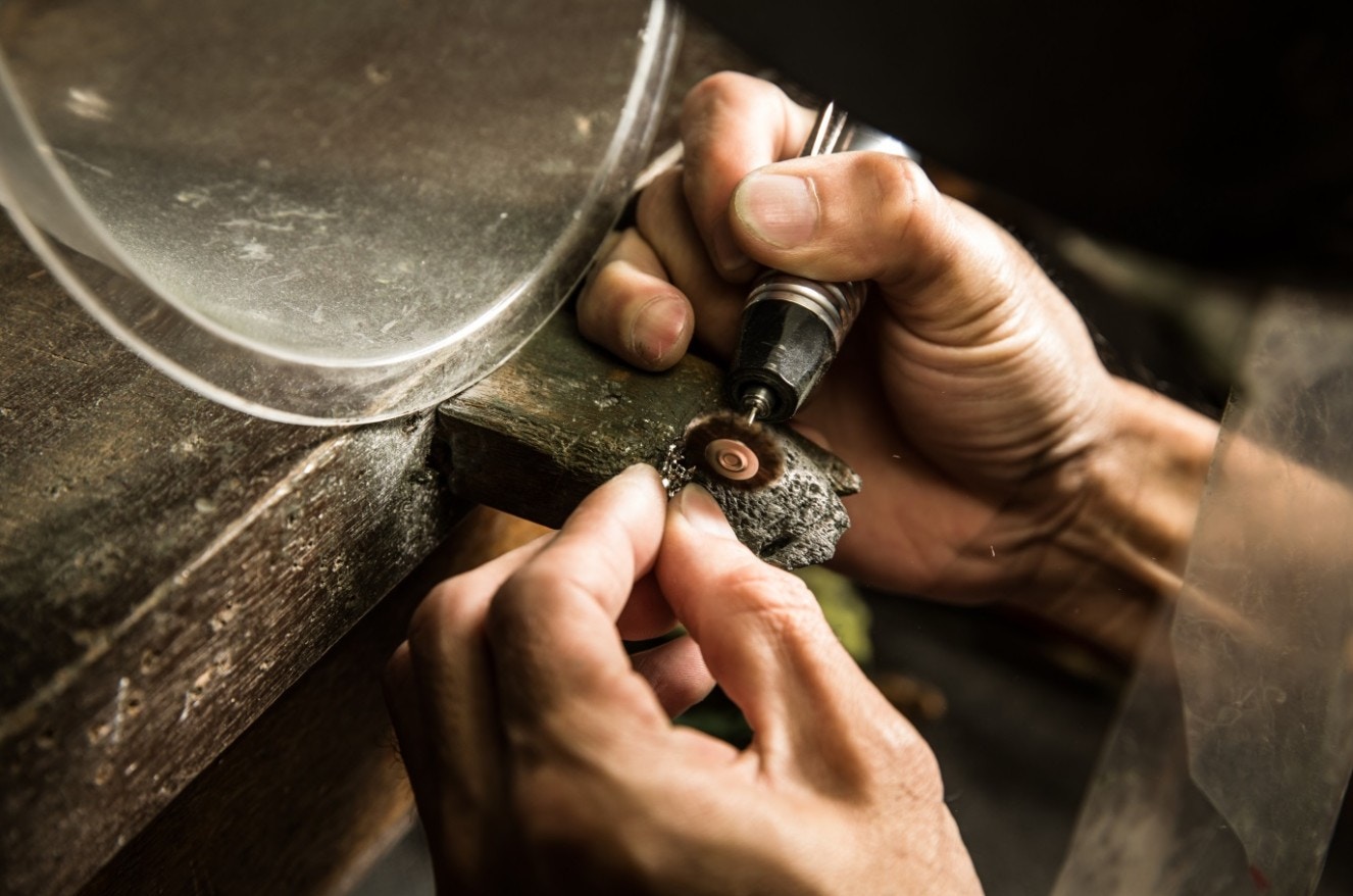 Xưởng Chế Tác Vàng Hà Nội – Chế tác trang sức vàng bạc theo yêu cầu