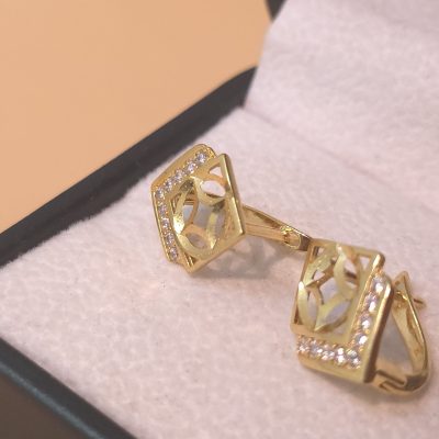 Bông tai nữ sỉ BTSU003 9 Bông tai nữ sỉ BTSU003 Tháng 6