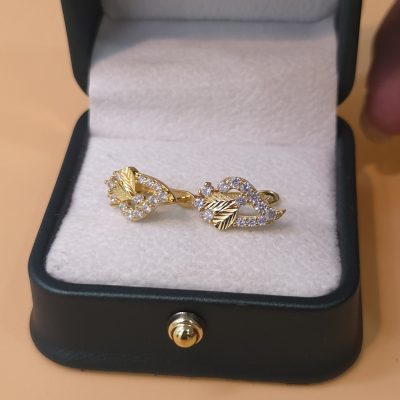Bông tai nữ sỉ BTSU022 11 Bông tai nữ sỉ BTSU022 Tháng 6