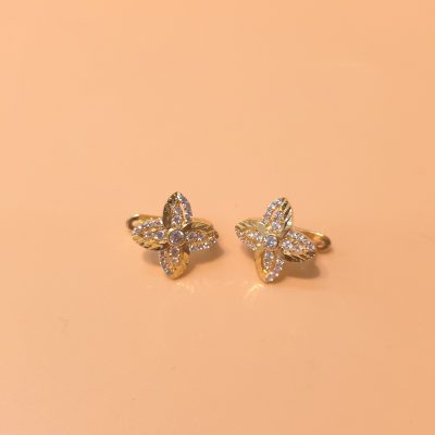 Bông tai nữ sỉ BTSU036 9 Bông tai nữ sỉ BTSU036 Tháng 6
