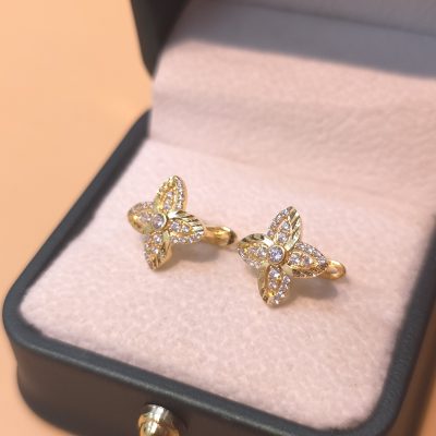 Bông tai nữ sỉ BTSU036 7 Bông tai nữ sỉ BTSU036 Tháng 6