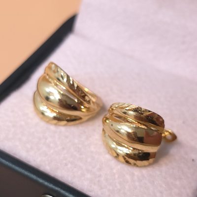 Bông tai nữ sỉ BTSU040 Tháng 6
