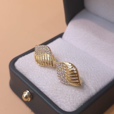 Bông tai nữ sỉ BTSU048 Tháng 6
