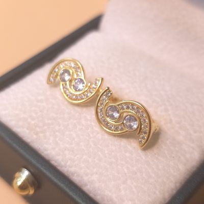 Bông tai nữ sỉ BTSU052 5 Bông tai nữ sỉ BTSU052 Tháng 6