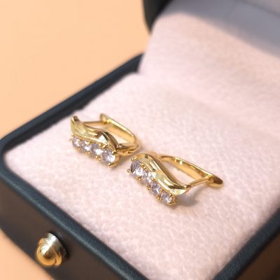 Bông tai nữ sỉ BTSU053 5 Bông tai nữ sỉ BTSU053 Tháng 6