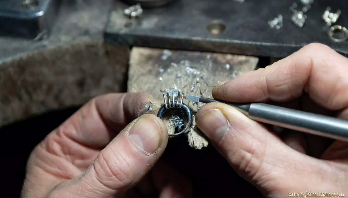 Replacing diamond ring stones in Hanoi - Suggestions for a reputable address 1 replacing diamond ring stones in Hanoi