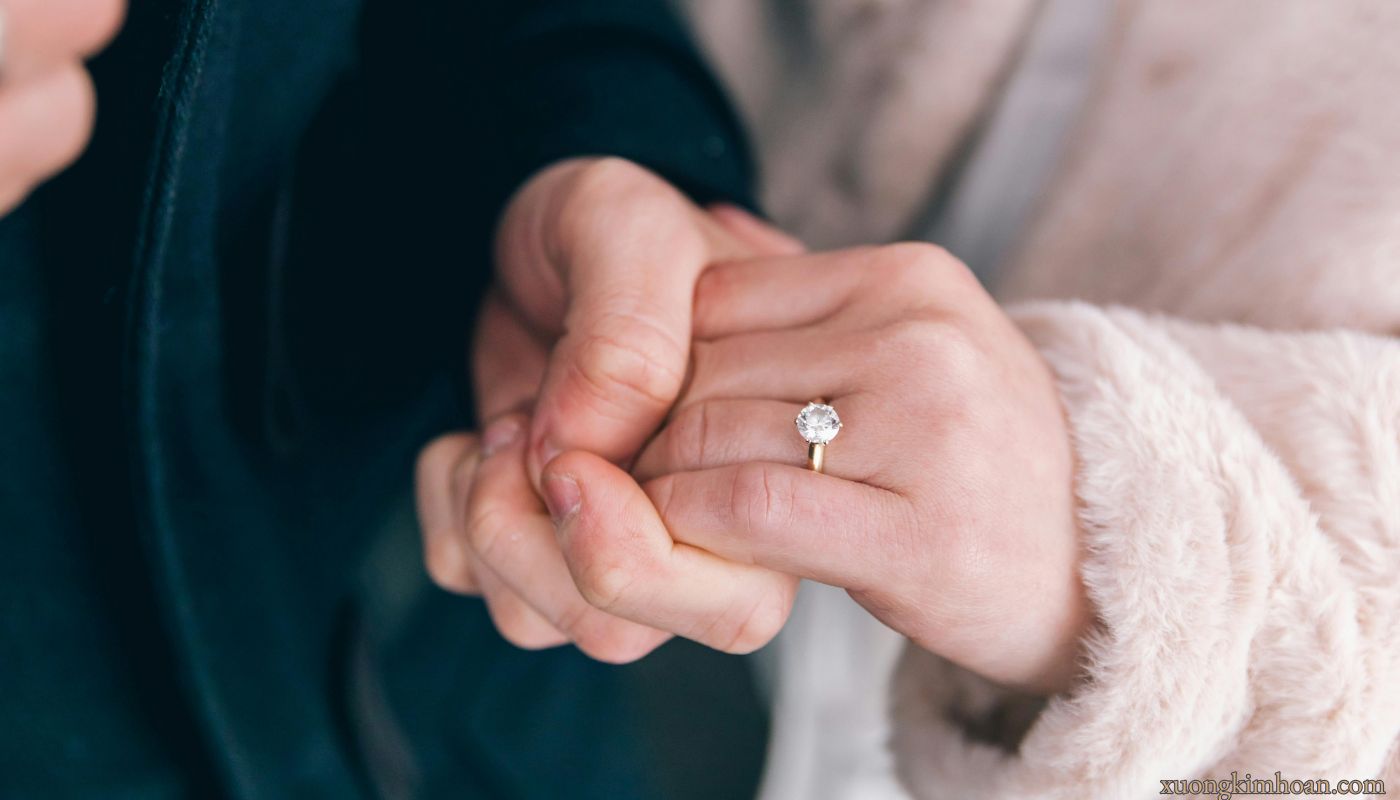 Top 5 Nhẫn Cầu Hôn Kim Cương Lab Khiến Nàng "Say Yes" Ngay 1 nhẫn cầu hôn kim cương lab
